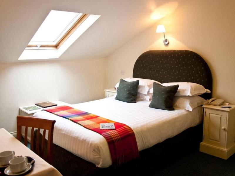 The White Hart Hotel image