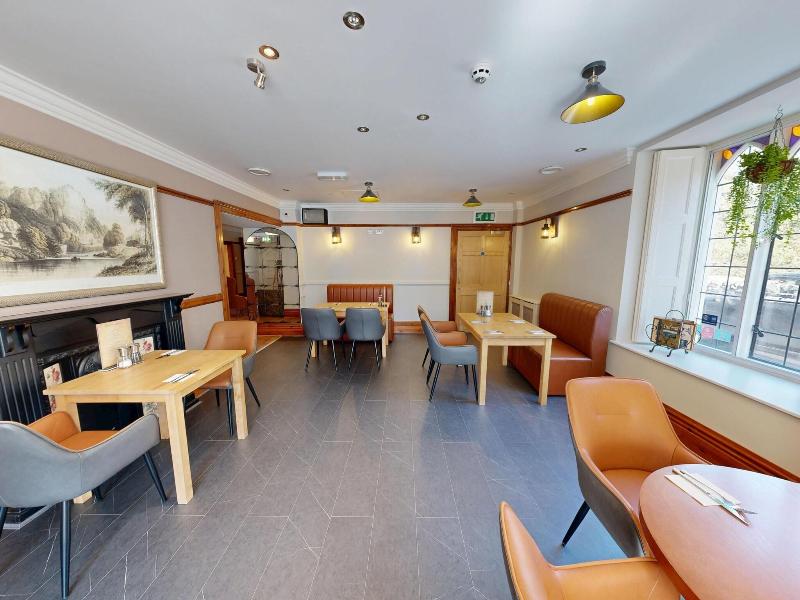 High Tor Hotel image