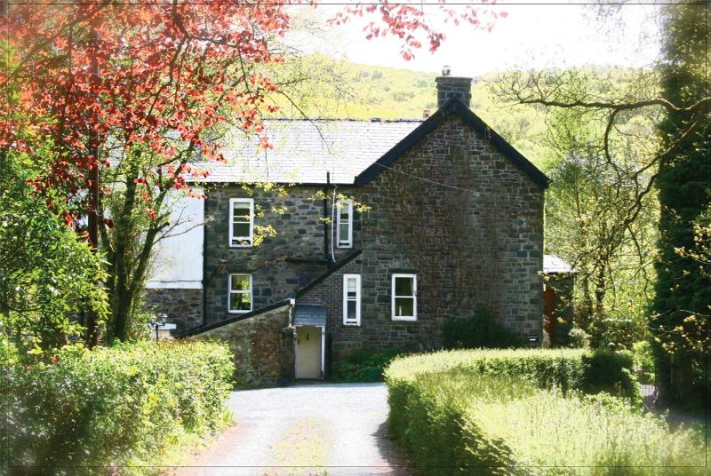 Afon Rhaiadr Country House image
