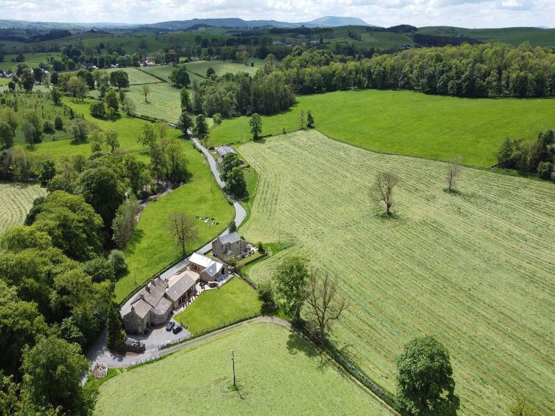 Green Grove Country House image