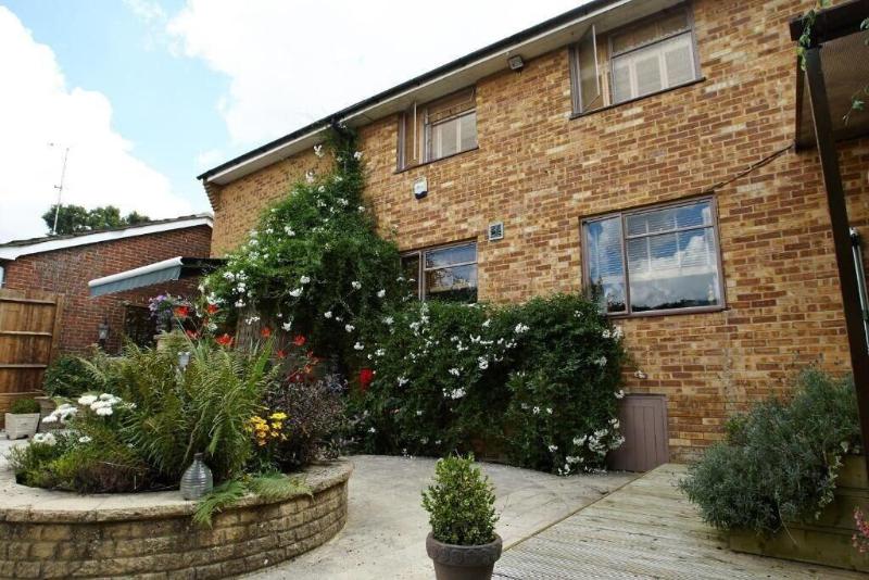 Richmond Lane Guest House image