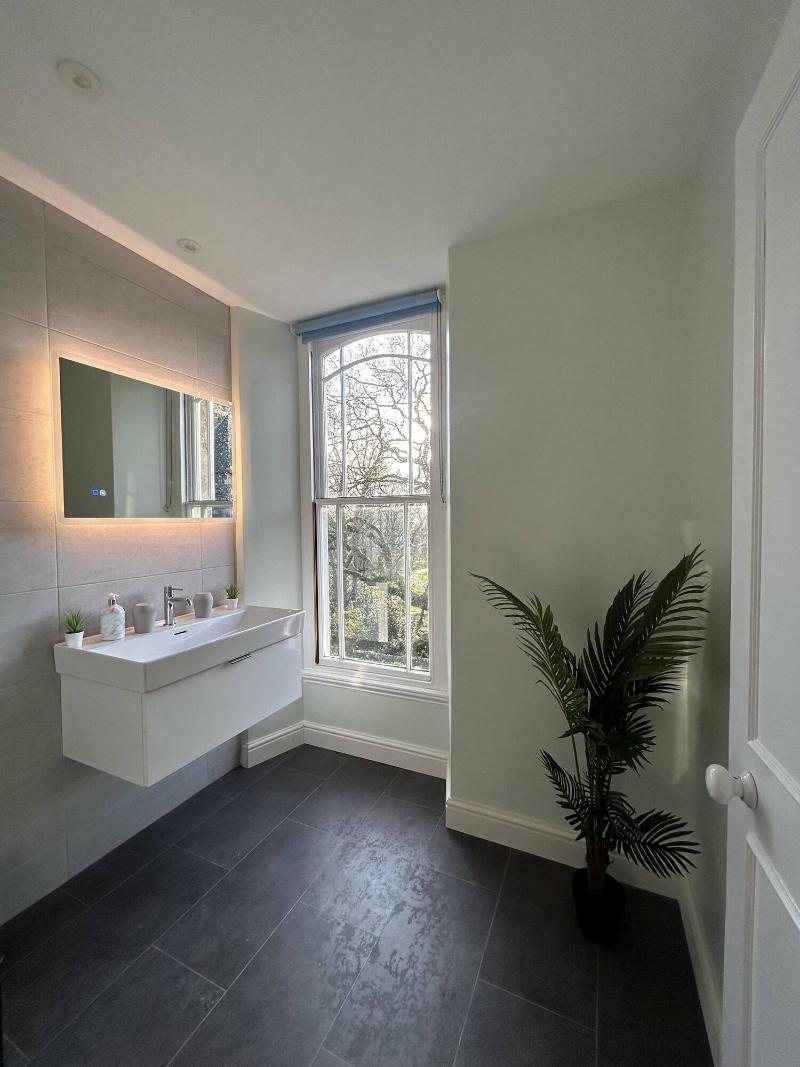 The Archway Guesthouse image