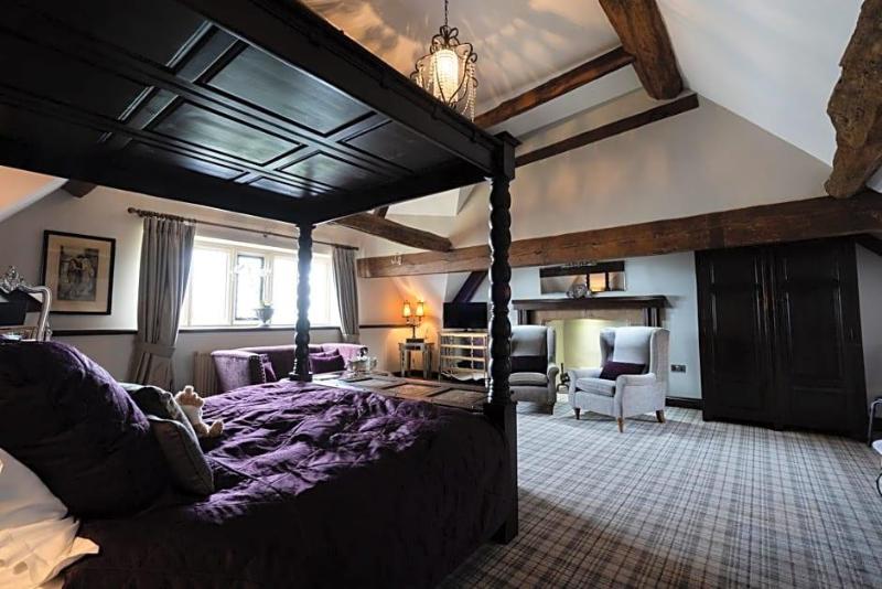 Weston Hall image
