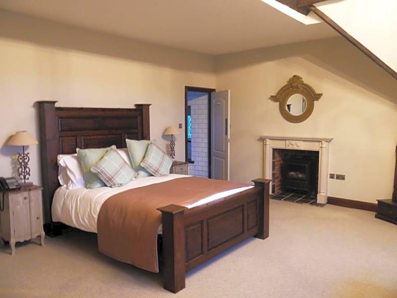 Weston Hall image