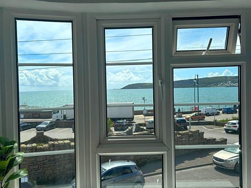 The Yacht Inn