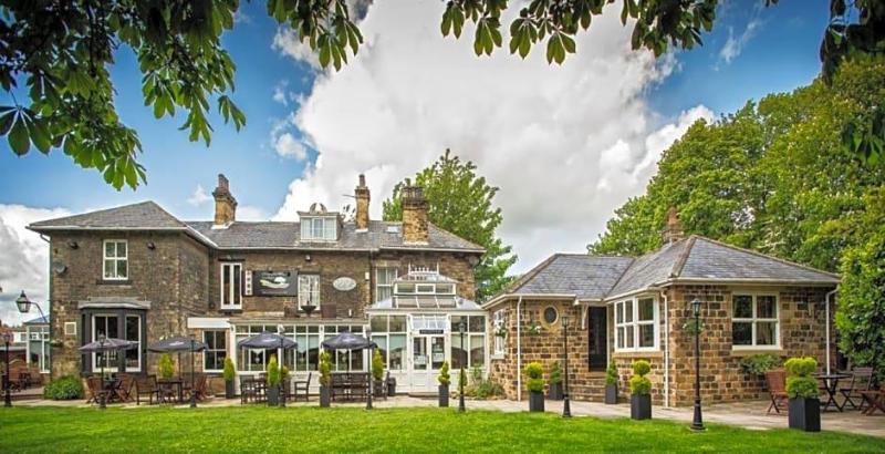 Dimple Well Lodge Hotel image