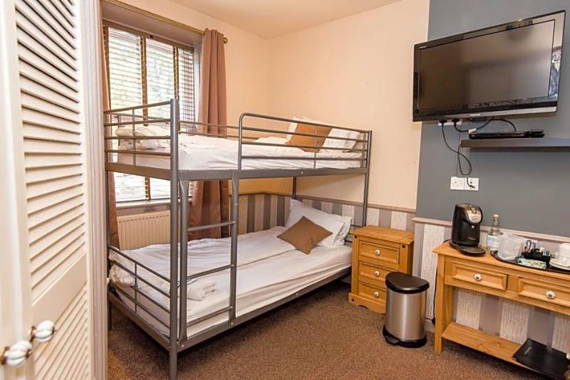 Dimple Well Lodge Hotel image