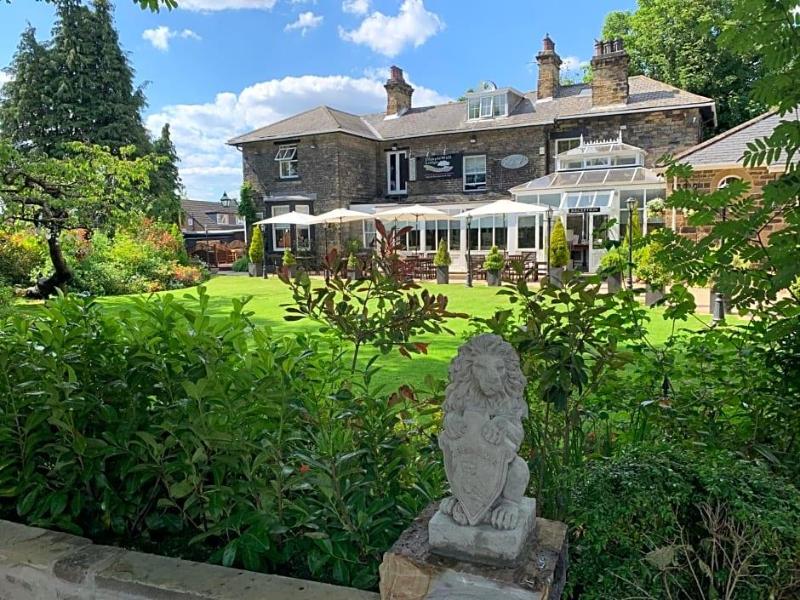 Dimple Well Lodge Hotel image