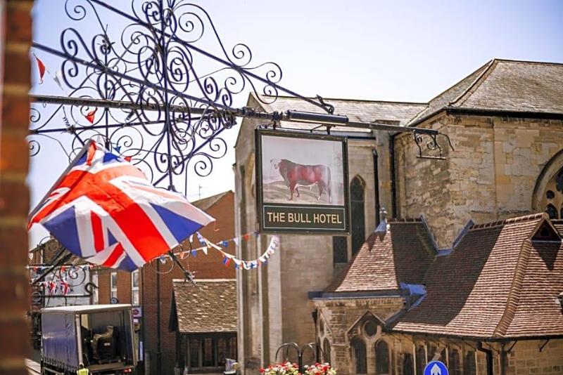The Bull Hotel image