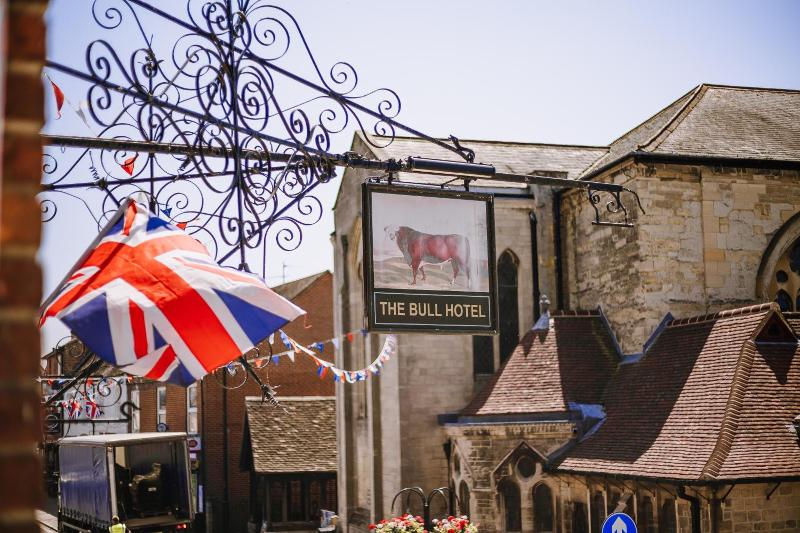 The Bull Hotel image