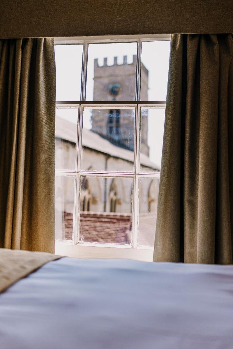 The Bull Hotel image