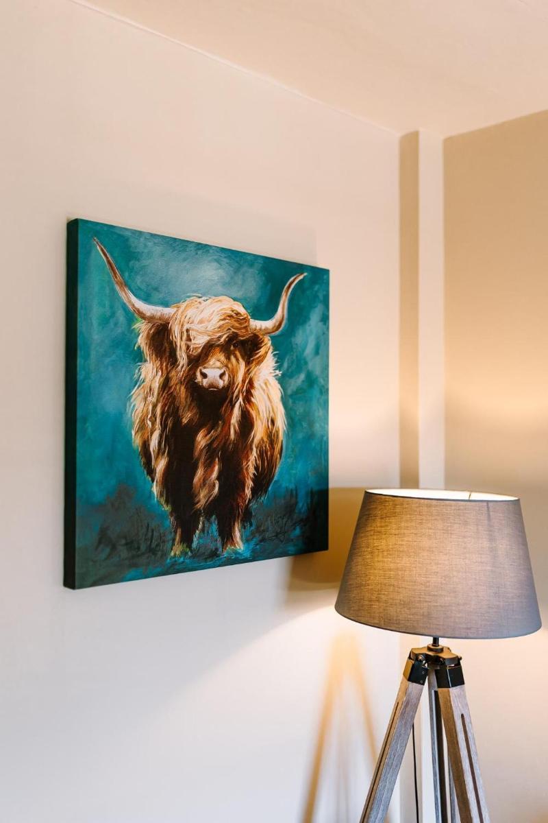 The Bull Hotel image