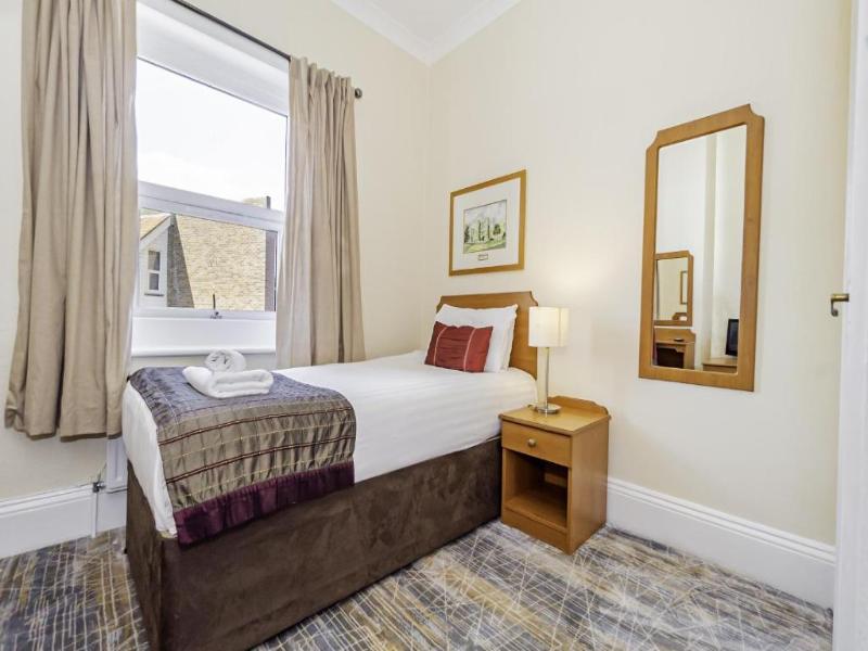 Majestic Hotel Eastbourne by Belvilla image