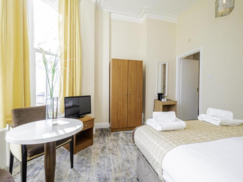 Majestic Hotel Eastbourne by Belvilla image