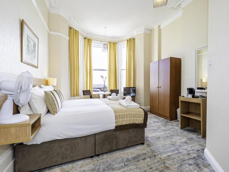 Majestic Hotel Eastbourne by Belvilla image