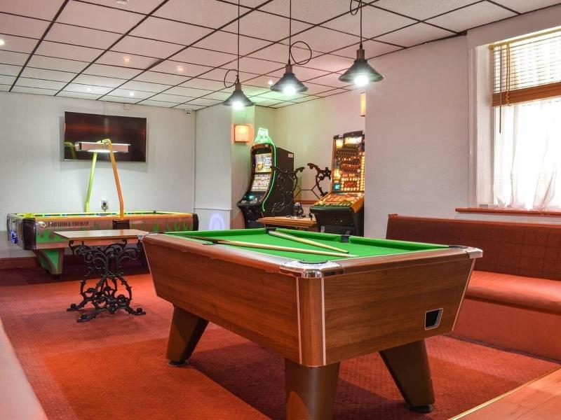 Danescourt Lodge image