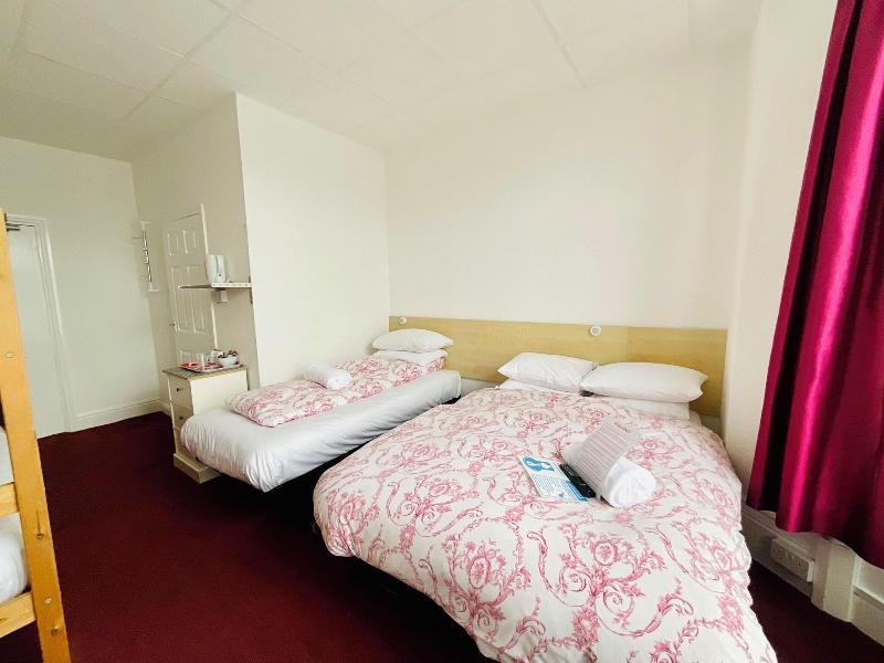 Danescourt Lodge image