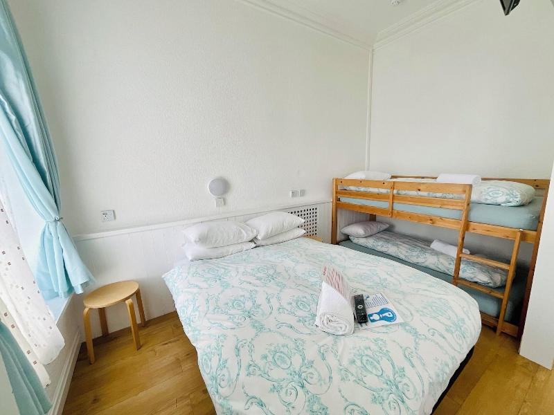Danescourt Lodge image