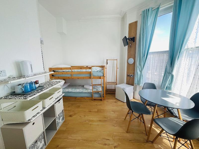 Danescourt Lodge image