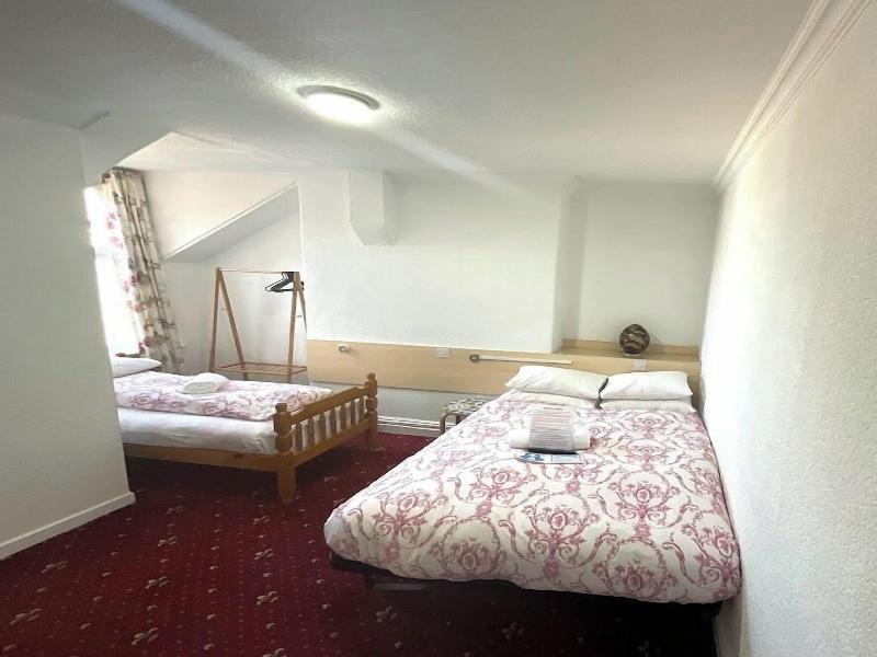 Danescourt Lodge image