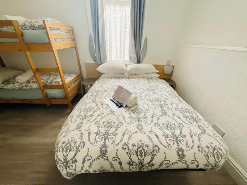 Danescourt Lodge image