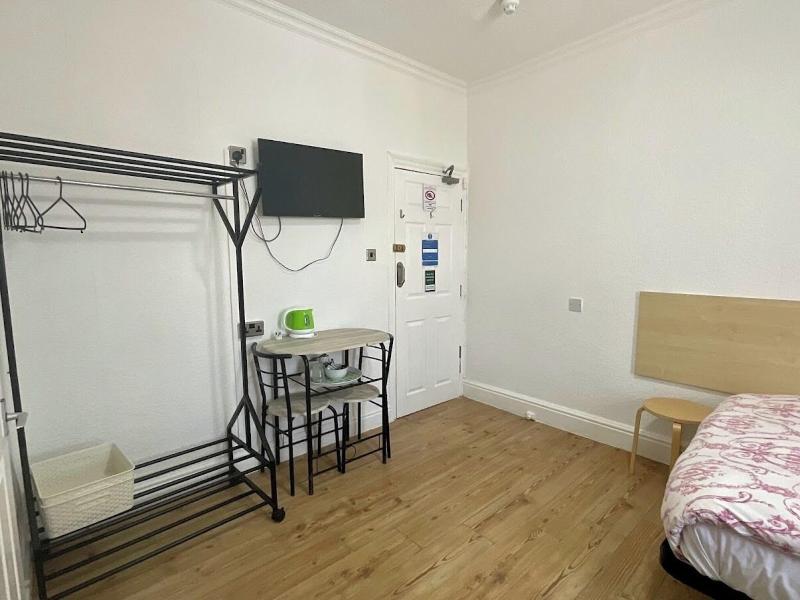 Danescourt Lodge image