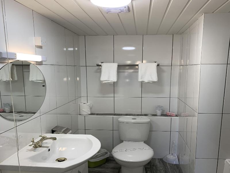 Danescourt Lodge image