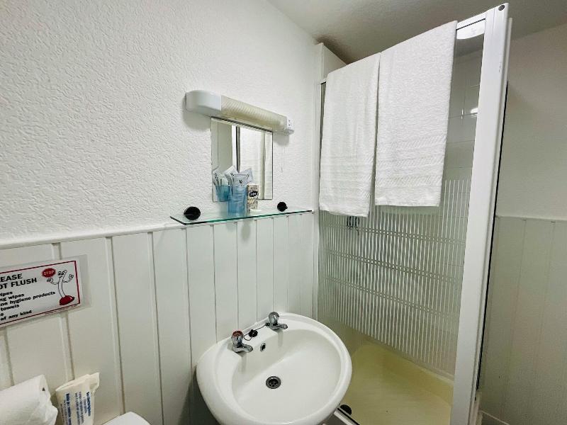 Danescourt Lodge image
