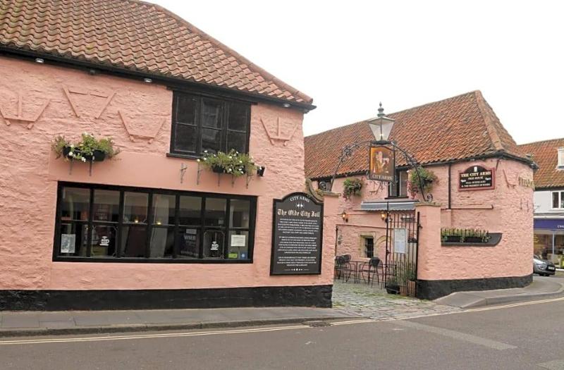 The City Arms image