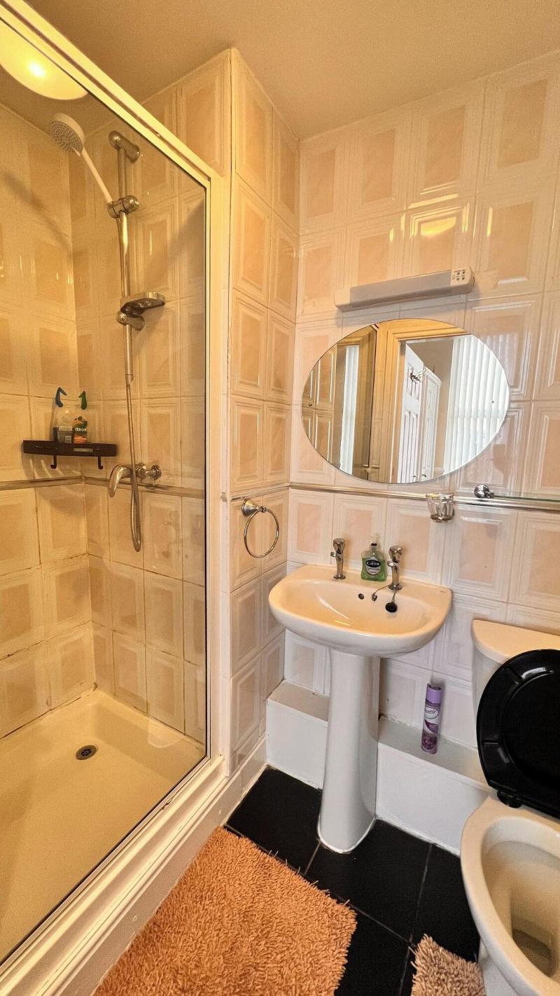 Castle Lodge Guest House image