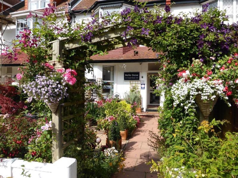 Belle Dene Guest House image