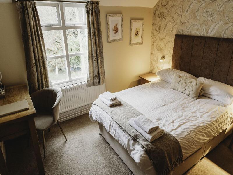 The White Lion Inn image
