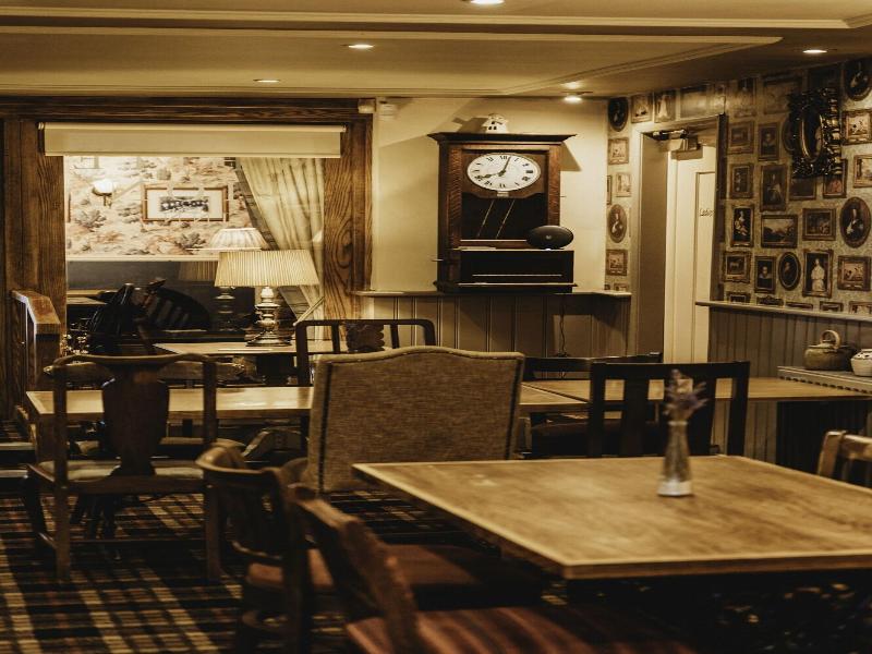 The White Lion Inn image