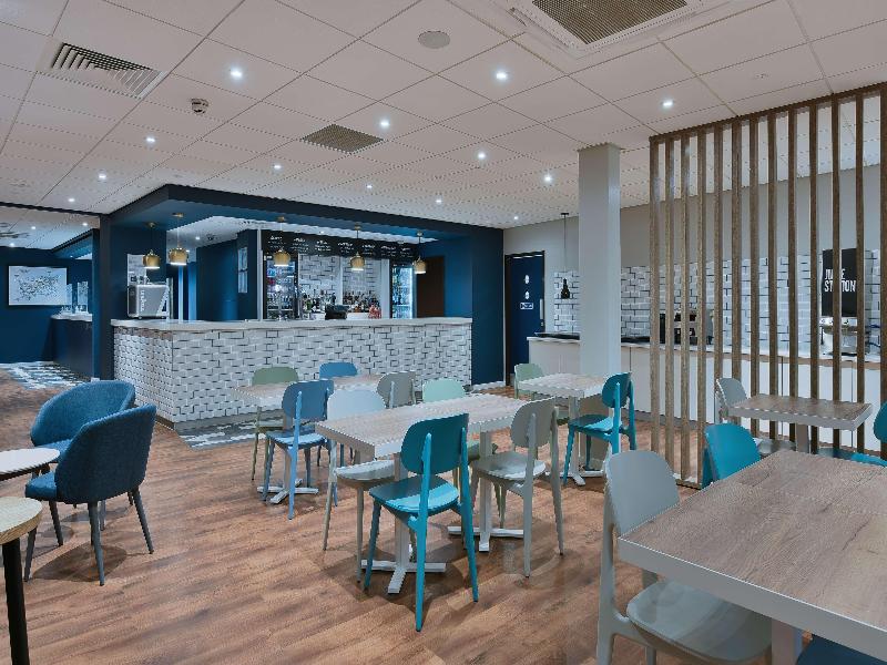 Travelodge Bristol Mitchell Lane image