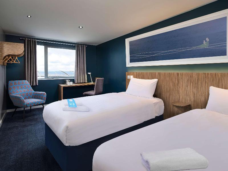 Travelodge Bristol Mitchell Lane image