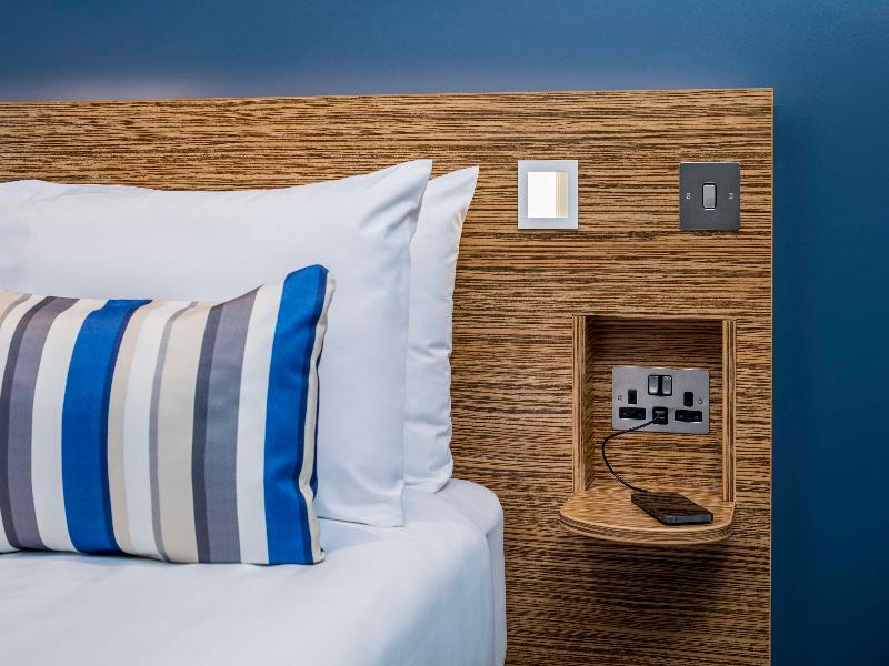 Travelodge Bristol Mitchell Lane image