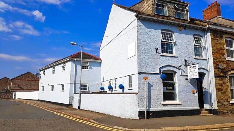 Elnor Guest House    image