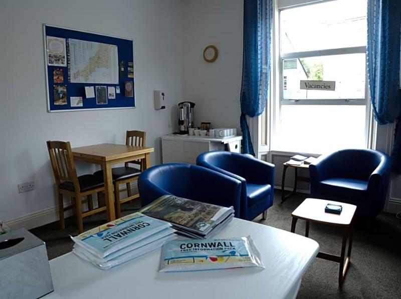 Elnor Guest House    image