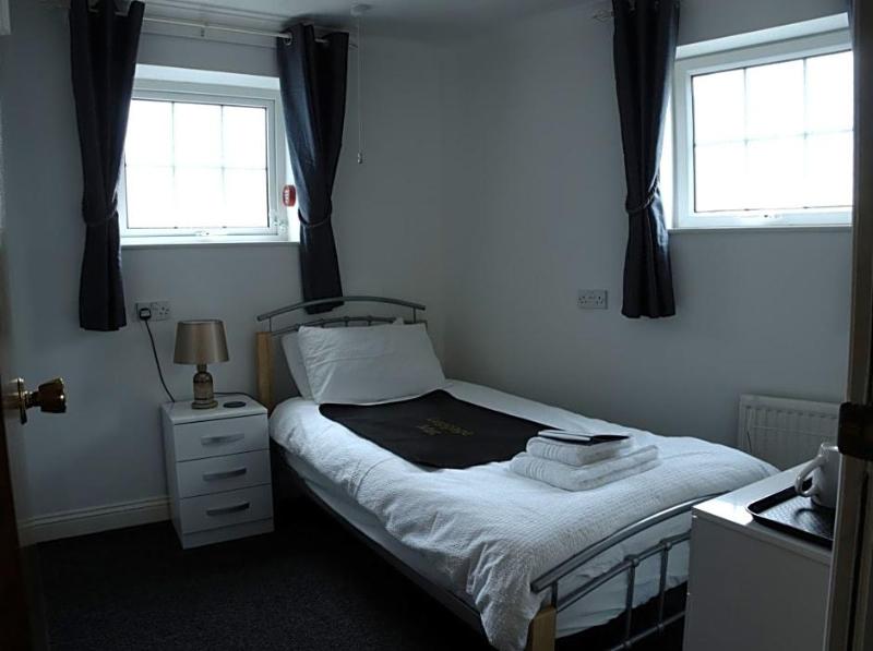 Elnor Guest House    image