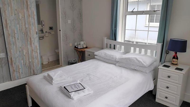 Elnor Guest House    image