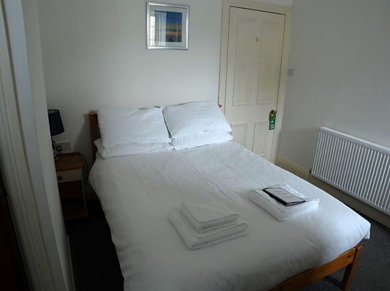 Elnor Guest House    image
