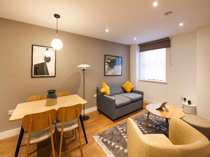 Cove - Minshull Street, Piccadilly image