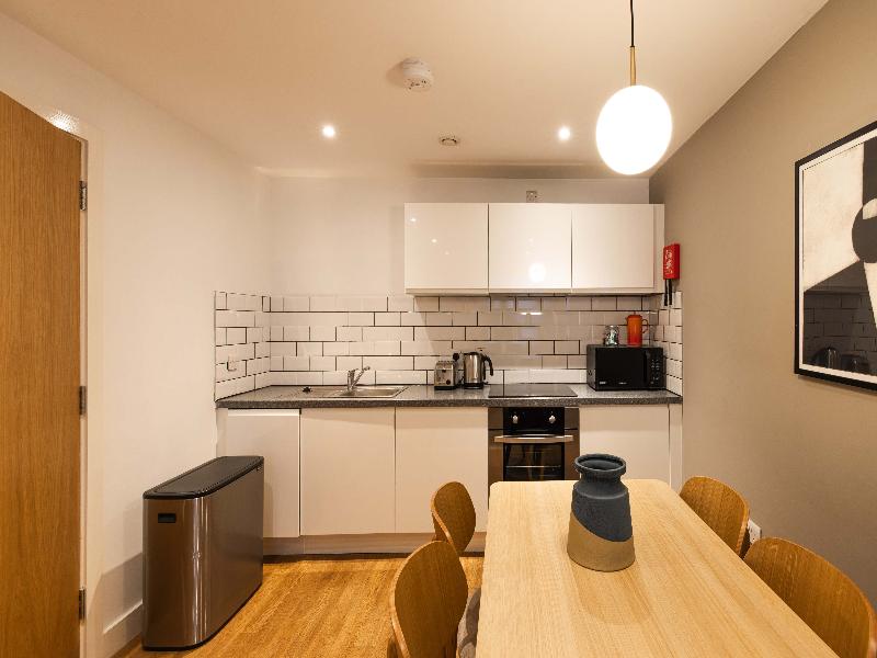 Cove - Minshull Street, Piccadilly image