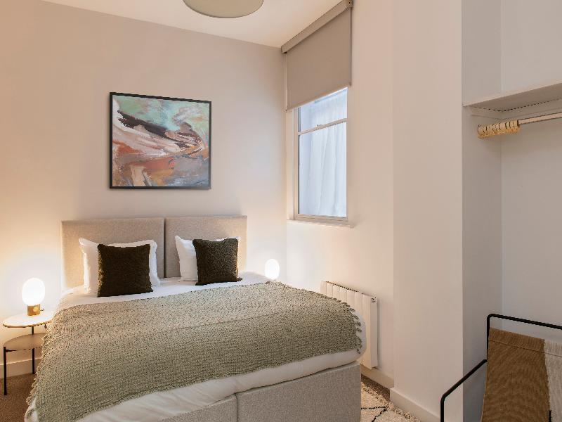 Cove - Minshull Street, Piccadilly image