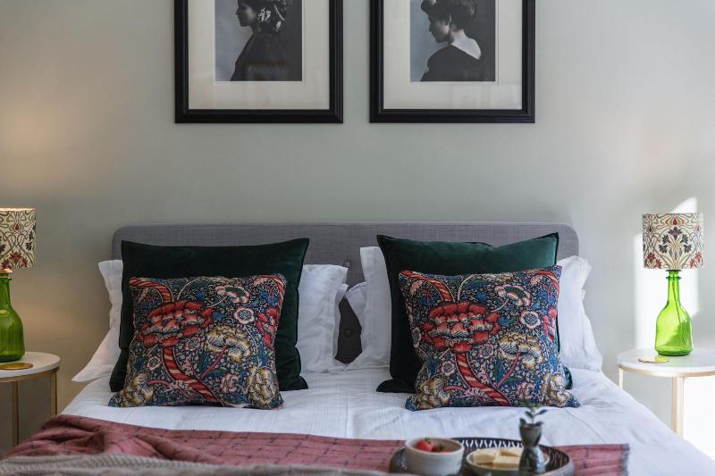 Bridstow Guest House image