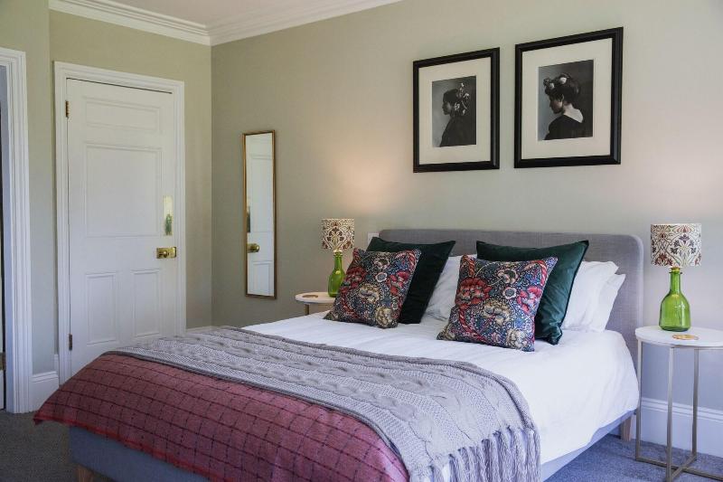 Bridstow Guest House image