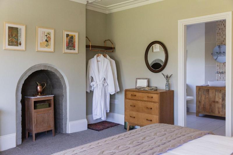 Bridstow Guest House image