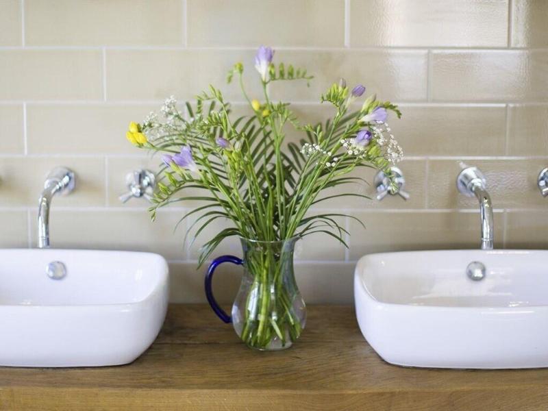 Bridstow Guest House image