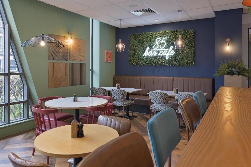 Travelodge Aldershot image