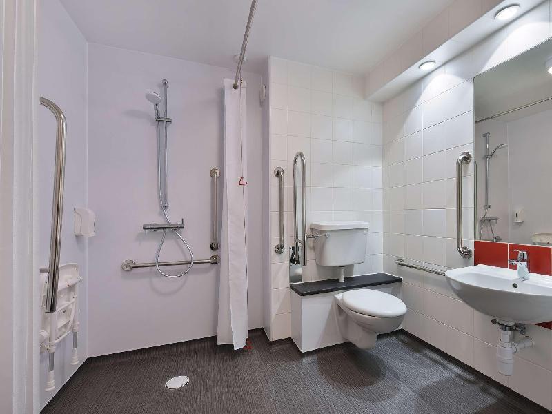 Travelodge Torquay image